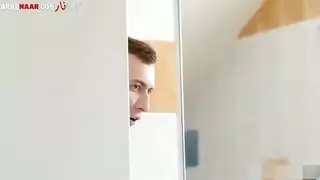 سكس مترجم ابن العاب يضرب امه