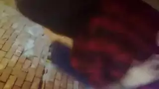 لاعب وعروسته القذرة في جنس إباحي حار