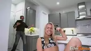 الام الابن خالتو