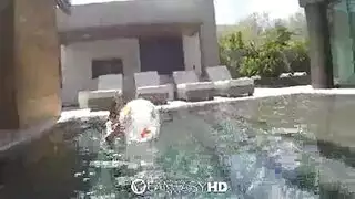 رضع ومص ونيك جماعي